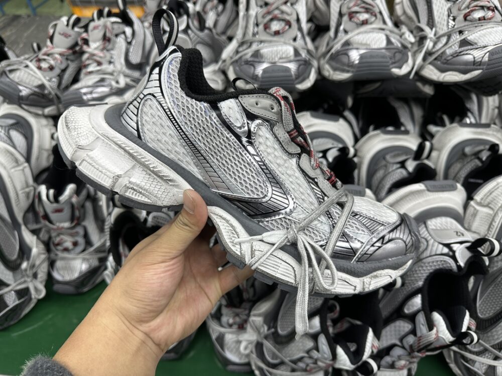 발렌시아가 3XL 스니커즈(남녀공용)