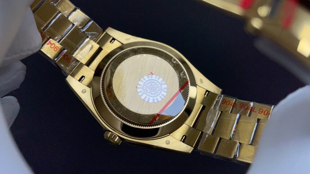 롤렉스 데이데이트 블랙다이얼 금통 40mm - 이미지 3
