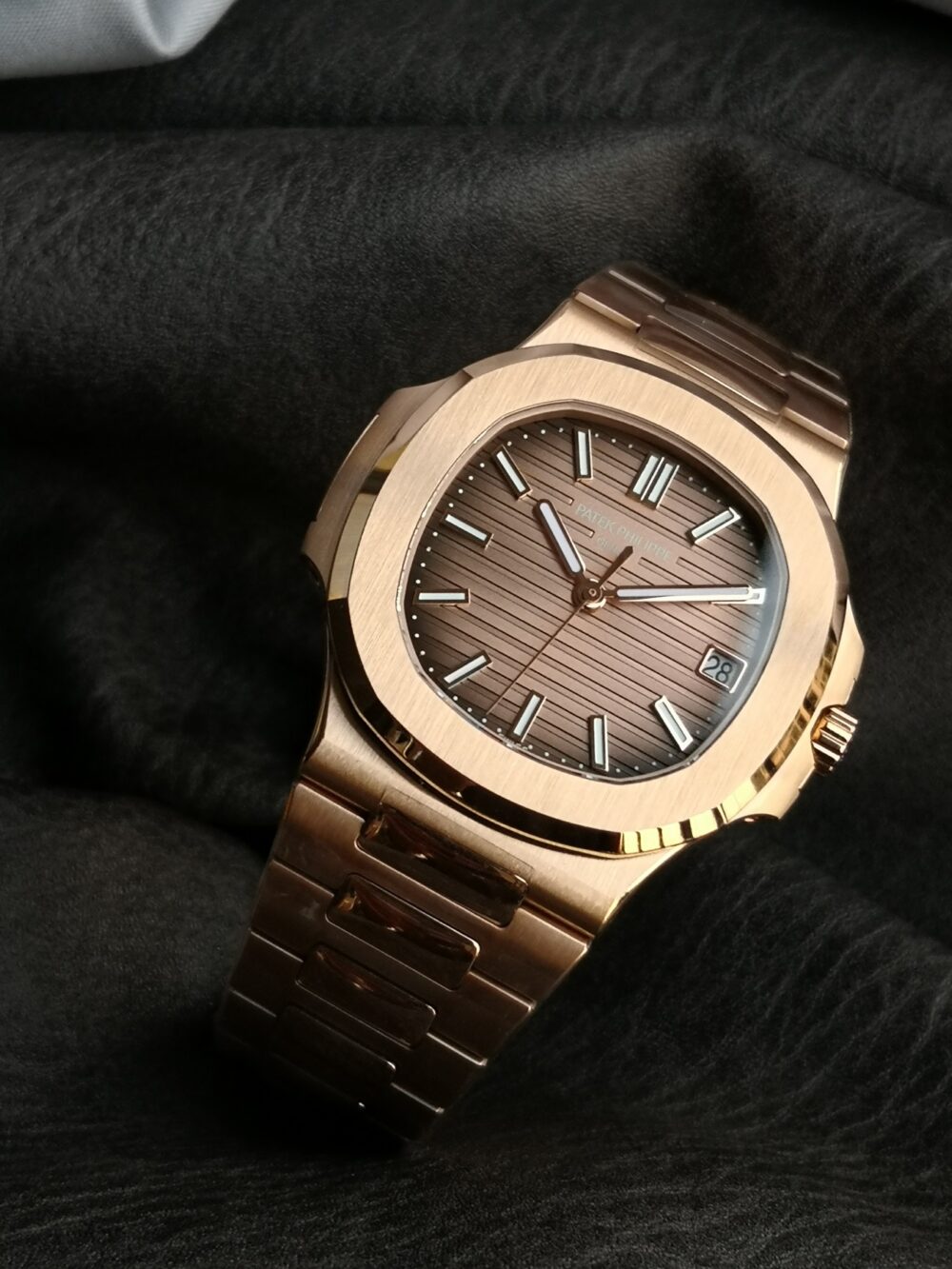 파텍필립 노틸러스 로즈골드 브라운 40mm - 이미지 8