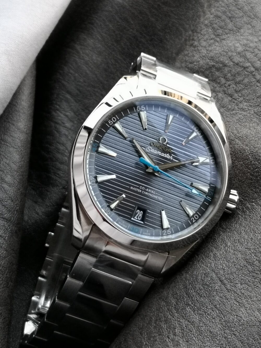 오메가 씨마스터 아쿠아 테라 청판 41mm - 이미지 3