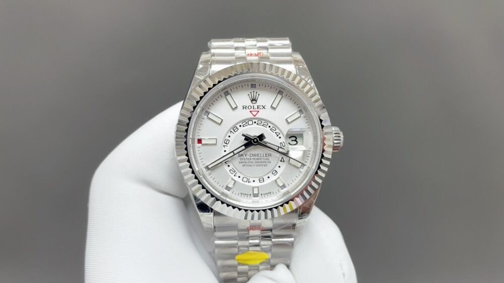 롤렉스 스카이드웰러 42mm