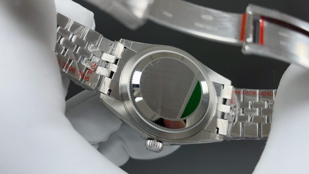 롤렉스 스카이드웰러 42mm - 이미지 3