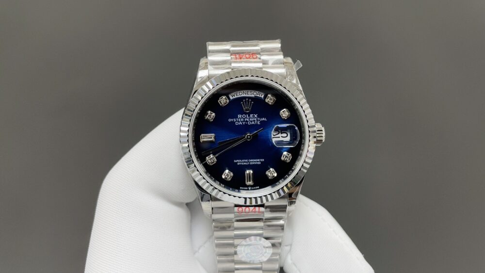 롤렉스 데이데이트 블루 옴브레 36mm