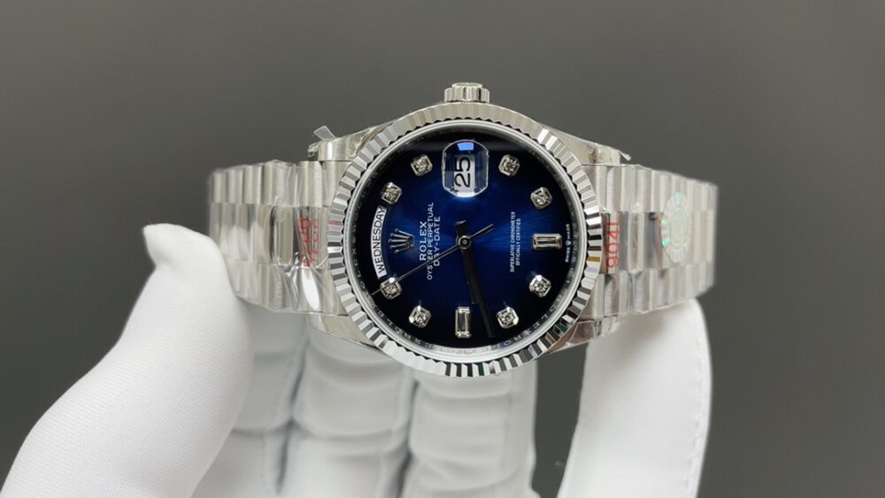 롤렉스 데이데이트 블루 옴브레 36mm - 이미지 2