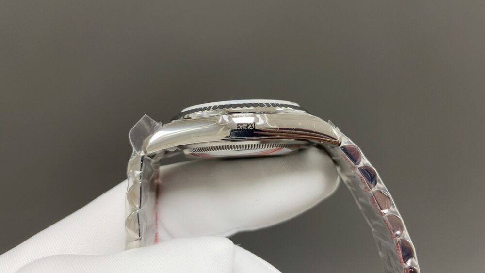 롤렉스 데이데이트 블루 옴브레 36mm - 이미지 4