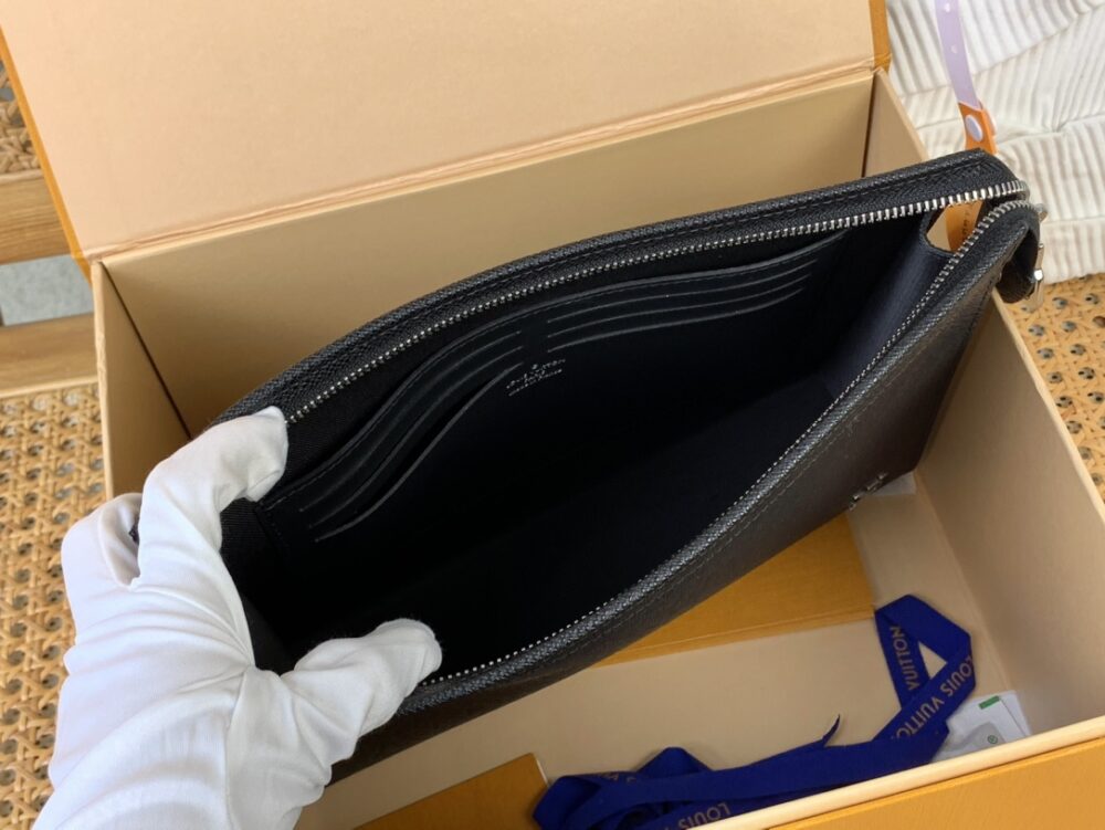 루이비통 포쉐트 보야주 클러치 - 이미지 3